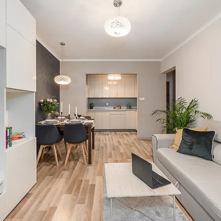 Διαμέρισμα Lumina I Cozy 3-room I Center I Metro