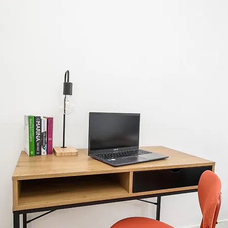 Lumina Cozy 3-rooms Near The Center Апартаменты *