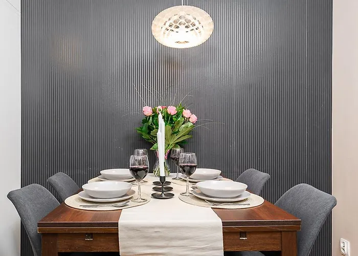 Lumina Cozy 3-rooms Near The Center