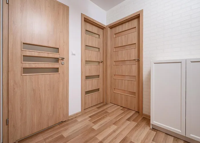 Lumina Cozy 3-rooms Near The Center Апартаменты