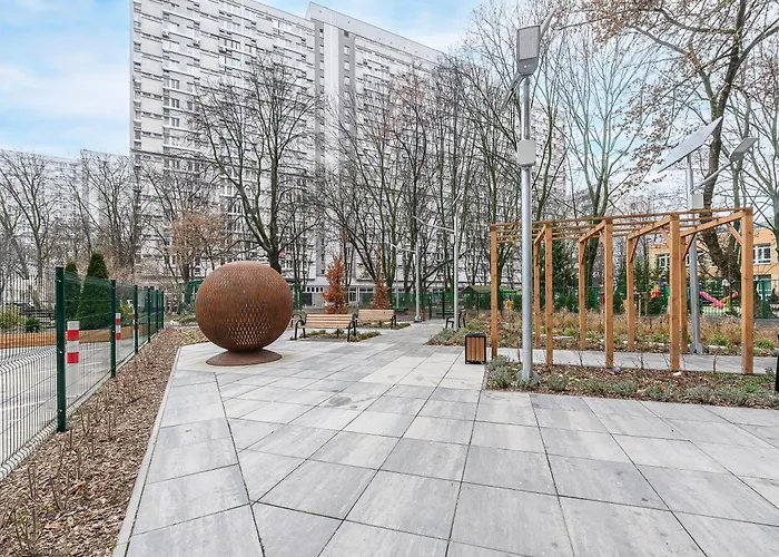 Lumina Cozy 3-rooms Near The Center Warszawa