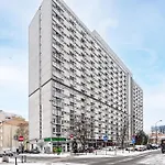 Lumina Cozy 3-rooms Near The Center 公寓 *