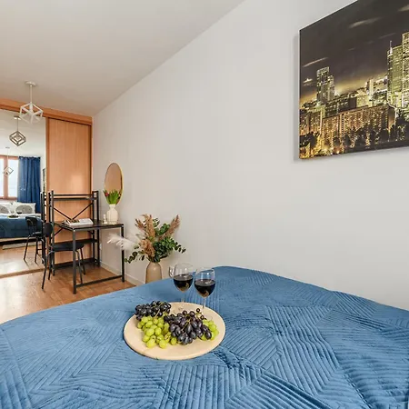 Lumina I Cozy 3-Room Apartments I City Center I Metro Lejlighed Warszawa